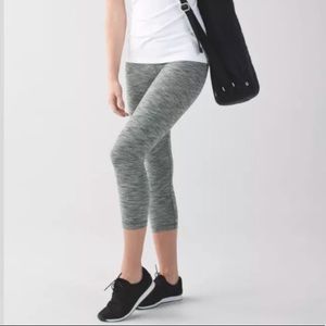 Lululemon Cropped Wunder Unders!